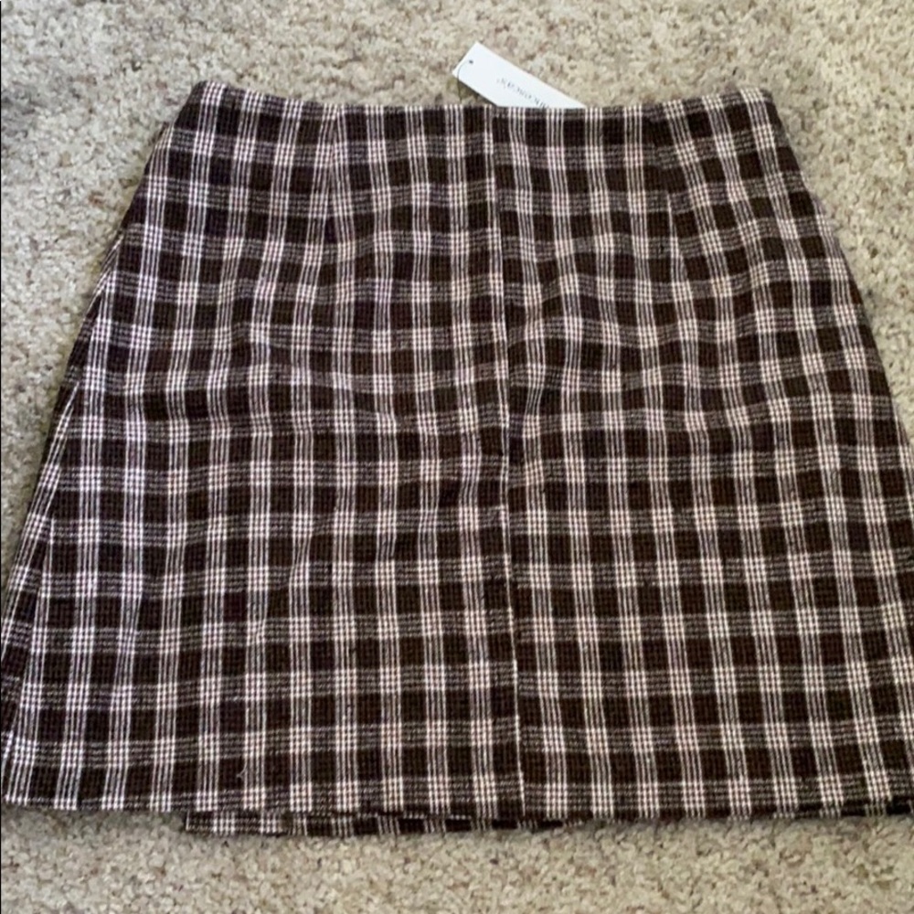 Skirt - Picture 2 of 3